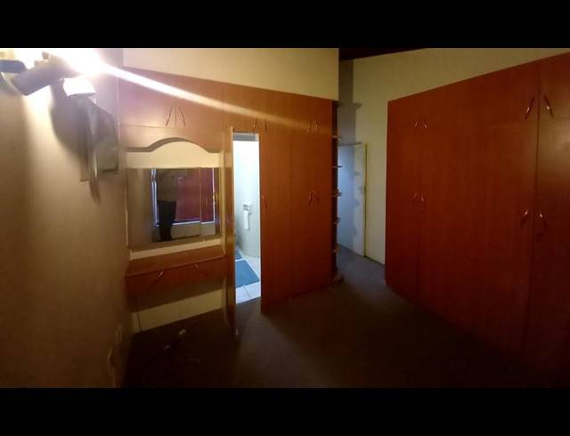 2 BEDROOM TOWNHOUSE FOR SALE IN MAYVILLE